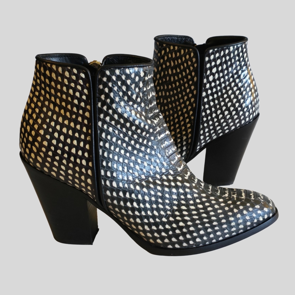 Giuseppe Zanotti Snake Embossed Ankle Boots Women's EU 35.5 US 5 Black Leather - Picture 14 of 14